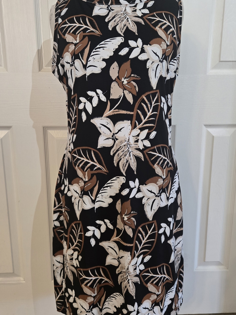 Columbia Womens L Black White Brown Floral Round Neck Sleeveless Shift Knee